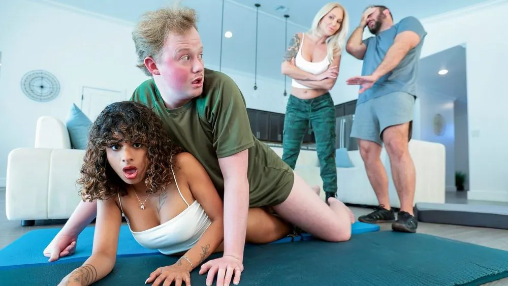 Family Swap - Swap Family Learns Self Defense – S10:E8 Ft. Alexis Malone, Isabella Jules